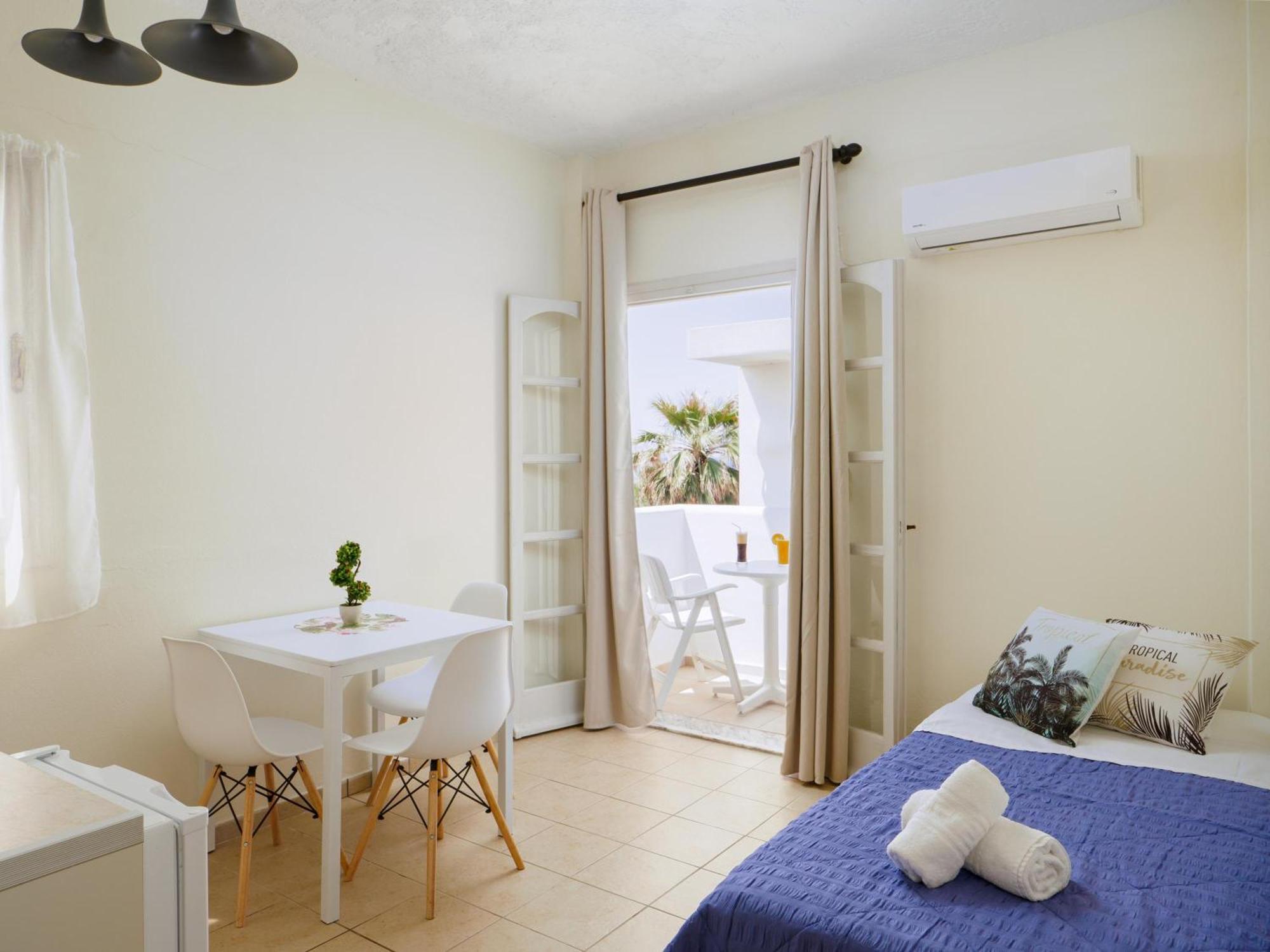 Divina Seaside Apartments By Estia Gouves Exterior photo